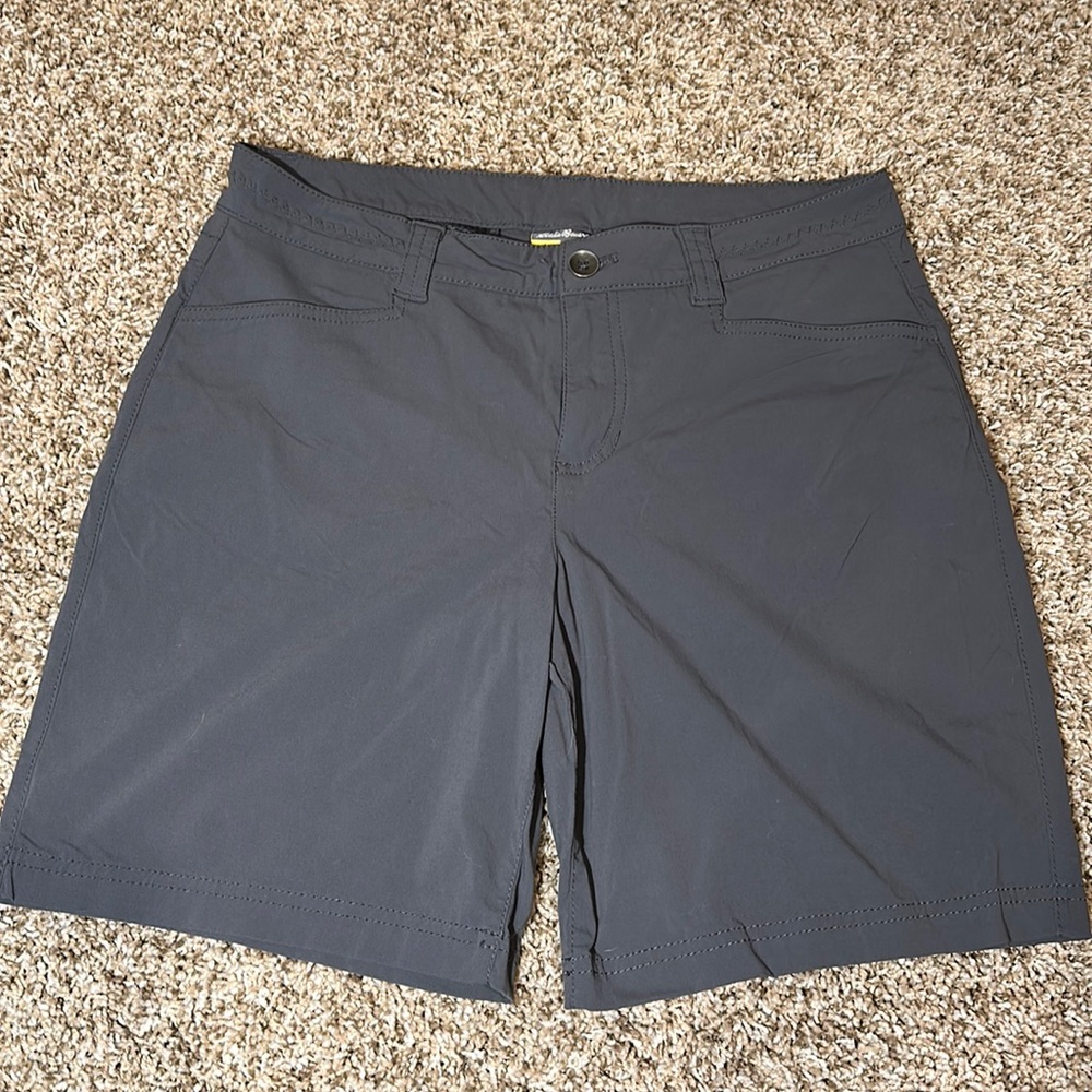 Grey lightweight Eddie Bauer shorts!